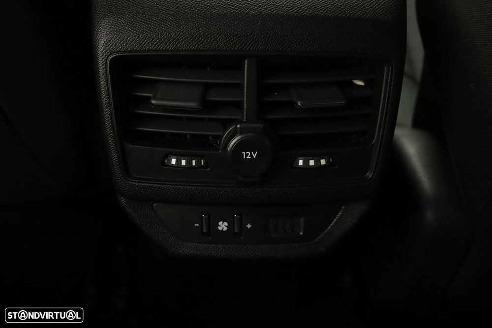 Peugeot 5008 1.2 PureTech Allure Pack EAT8 - 24