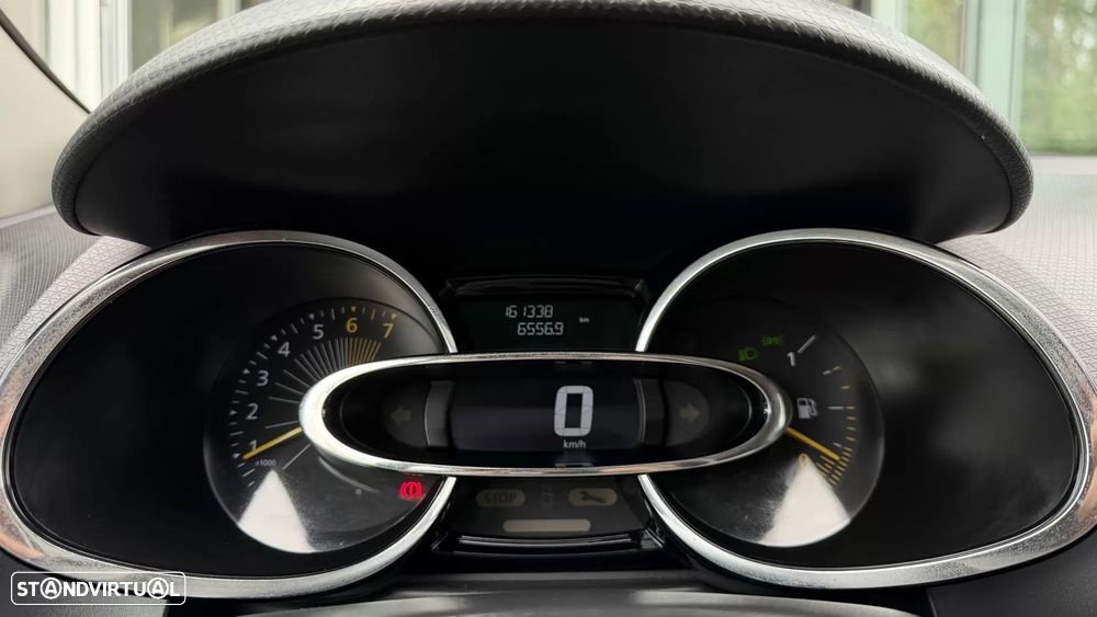 Renault Clio 0.9 TCe Limited - 17