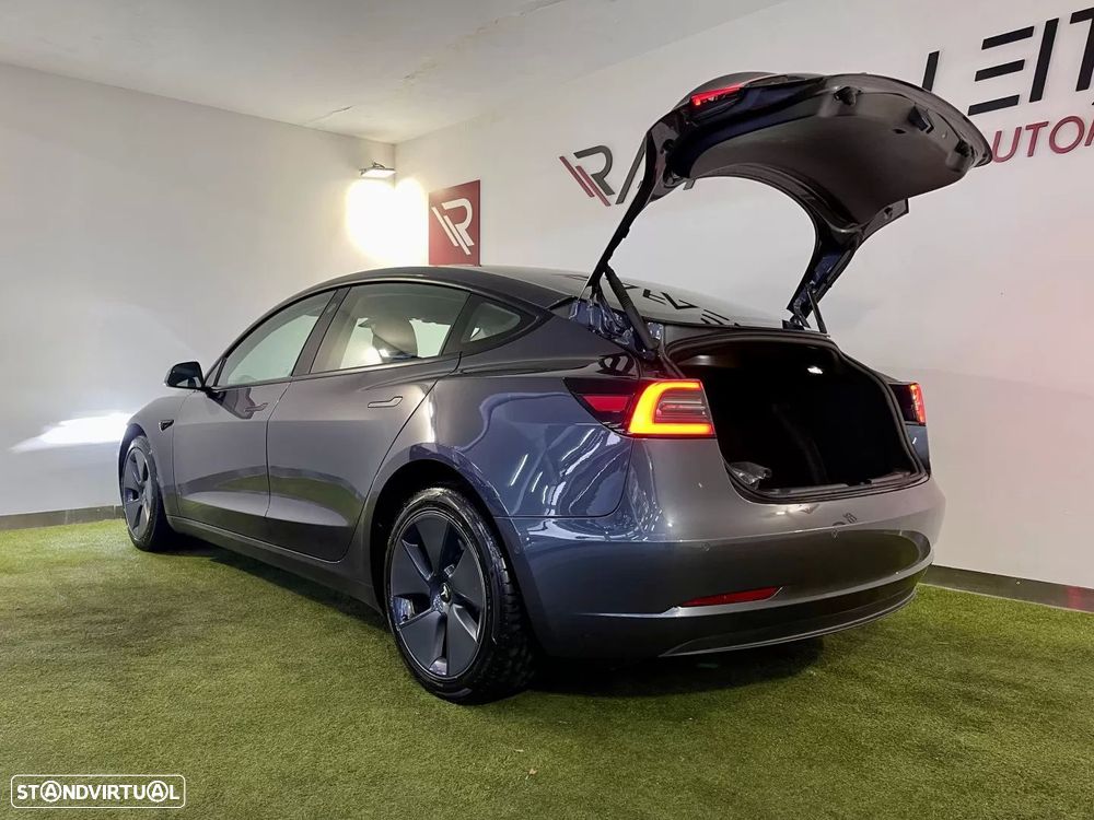 Tesla Model 3 Tração Traseira - 41