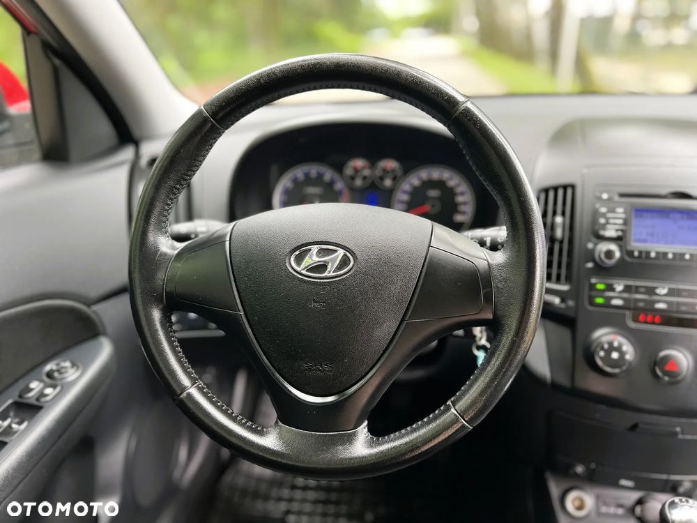 Hyundai i30 - 23