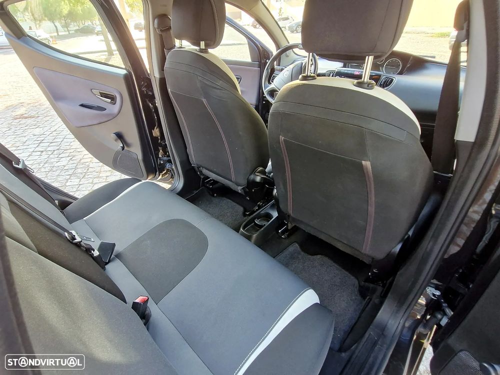Lancia Ypsilon 1.2 S&S Gold - 6