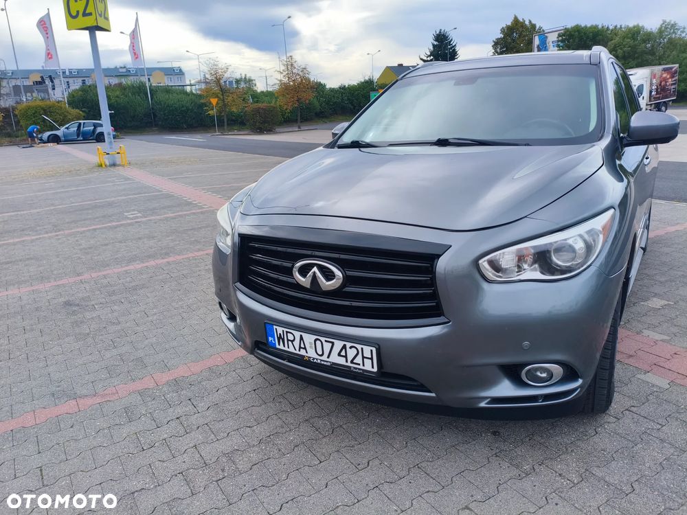 Infiniti QX60 - 16