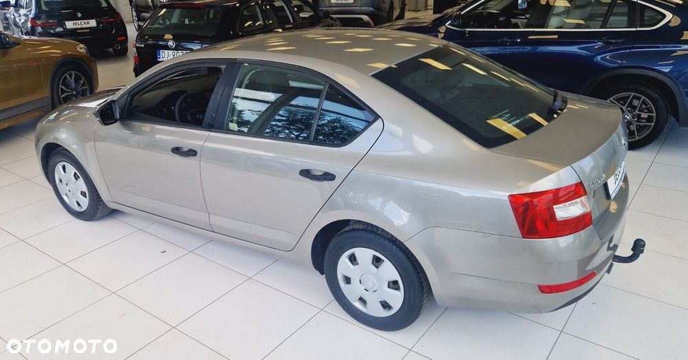 Skoda Octavia 1.6 TDI Edition - 6