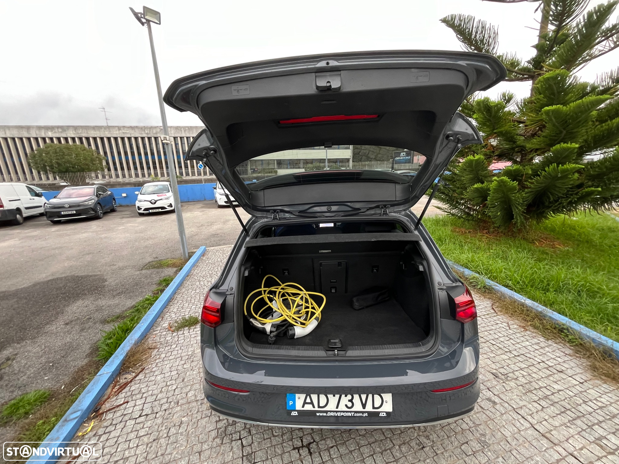 VW Golf 1.4 TSI GTE+ DSG - 23