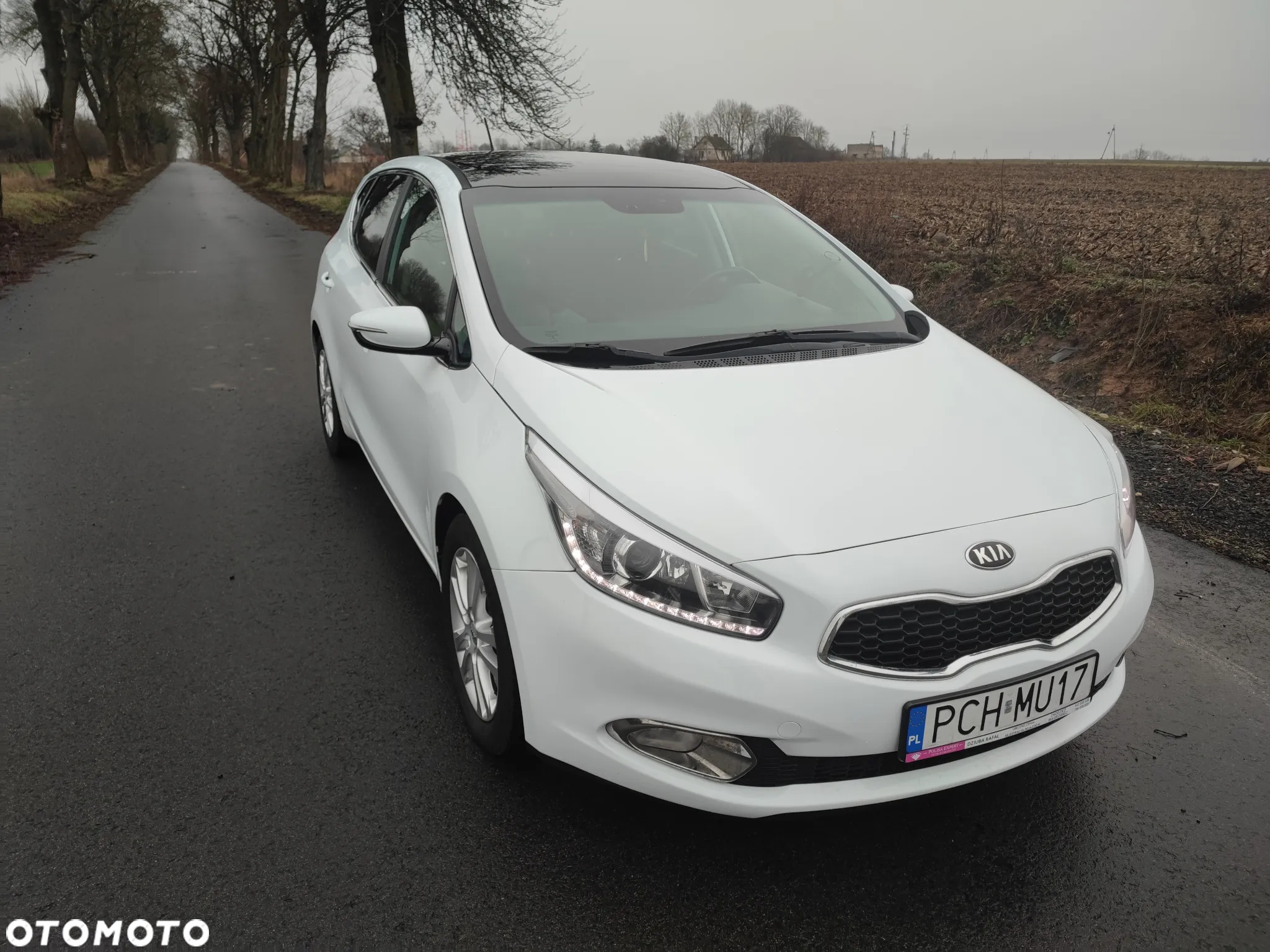 Kia Ceed - 4