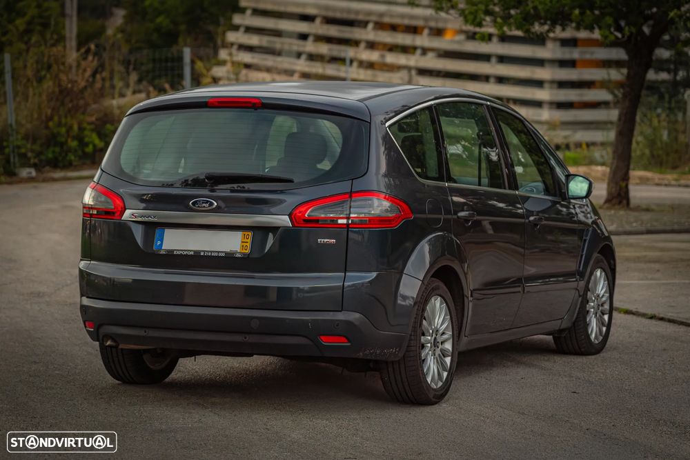 Ford S-Max 2.0 TDCi Titanium 7L - 10