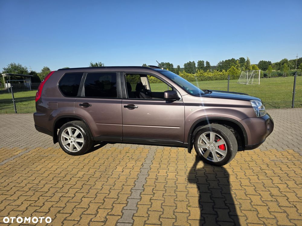 Nissan X-Trail - 4