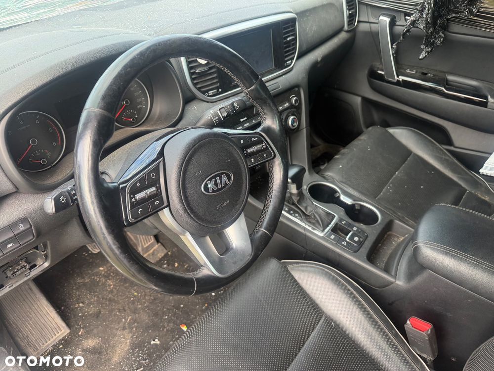Kia Sportage 1.6 CRDI AWD DCT PLATINUM - 12