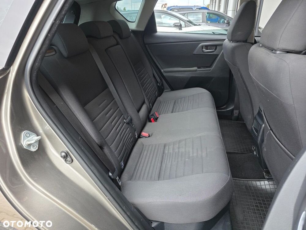 Toyota Auris - 19
