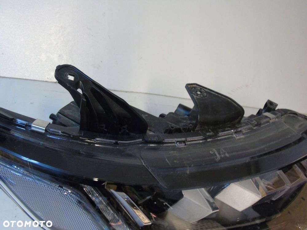 Mitsubishi Outlander III lampa full led ECM921-22E20 prawa - 5