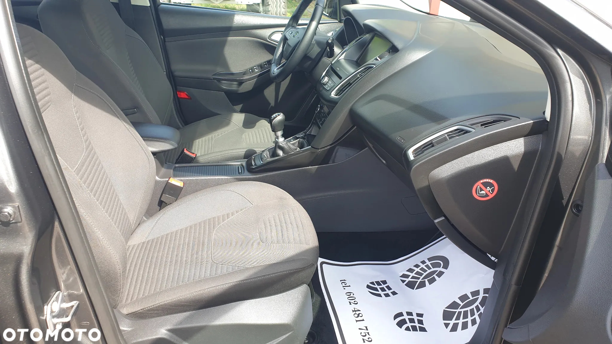 Ford Focus 1.0 EcoBoost Titanium - 13