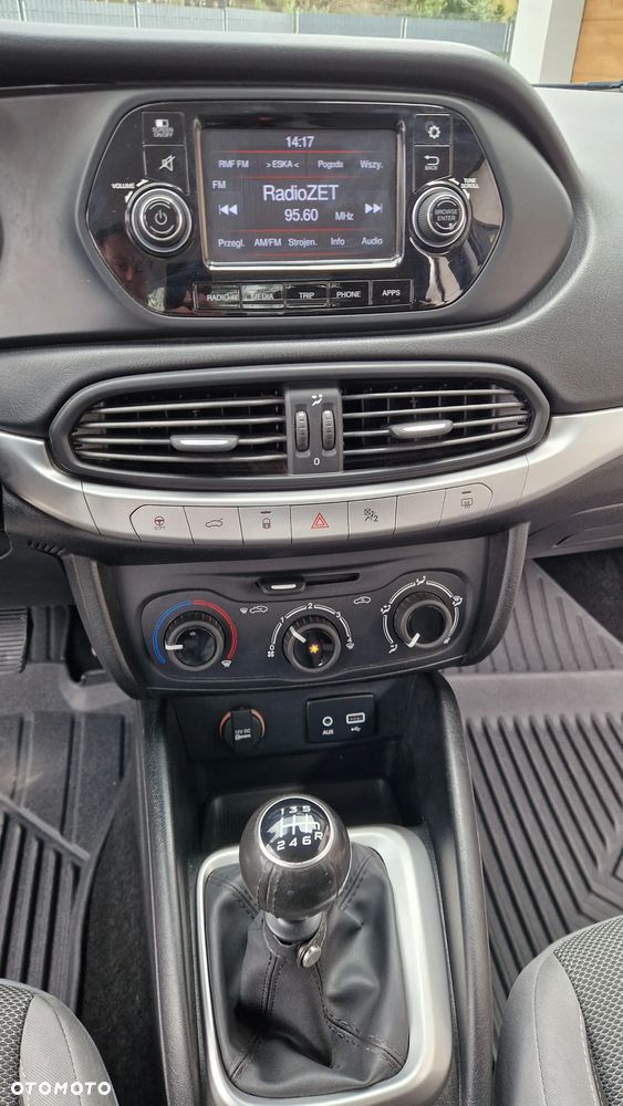 Fiat Tipo 1.4 16V Easy - 31