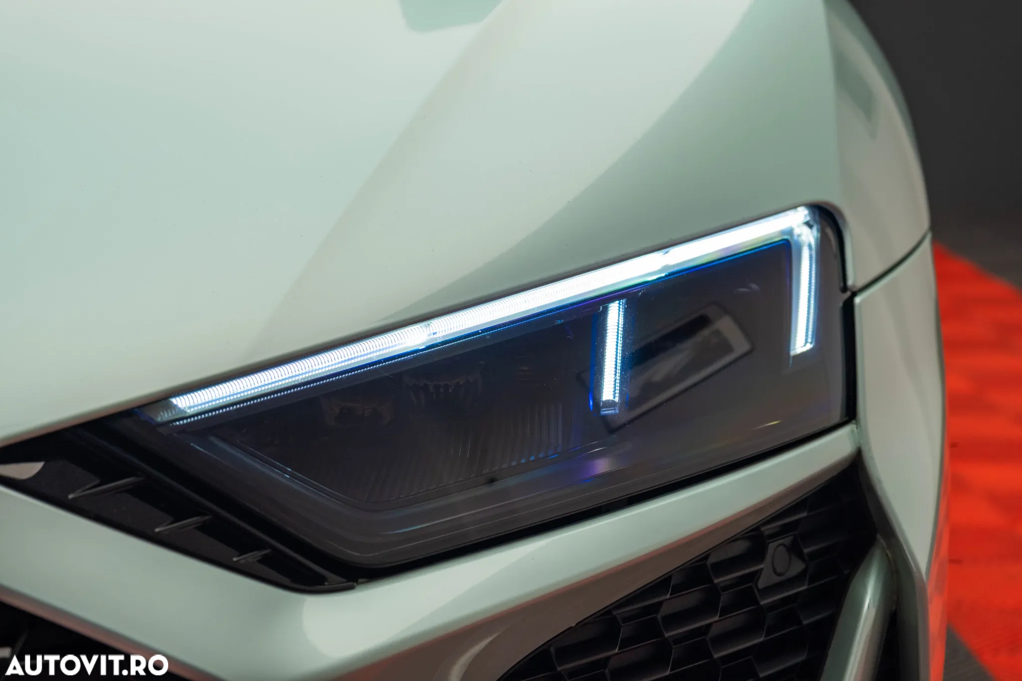 Audi R8 - 10