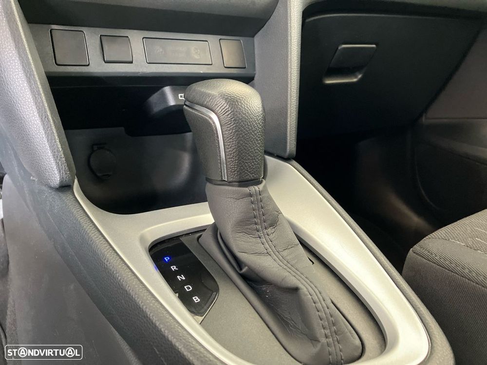 Toyota Yaris Cross 1.5 HDF Comfort Plus - 30