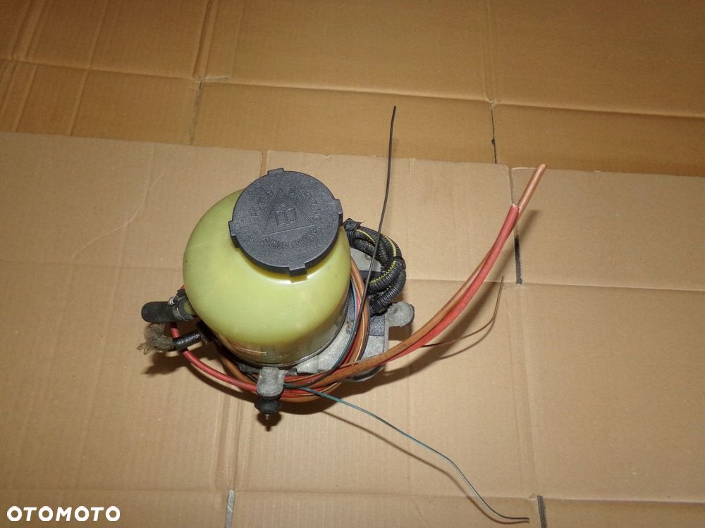 POMPA WSPOMAGANIA TRW ZAFIRA A ASTRA G - 2