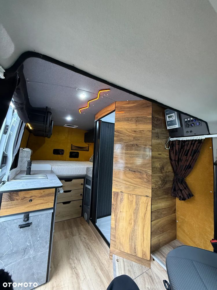 Ford Transit - 8