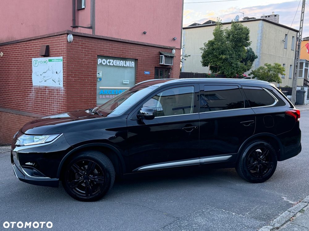 Mitsubishi Outlander 2.0 2WD Diamant - 4
