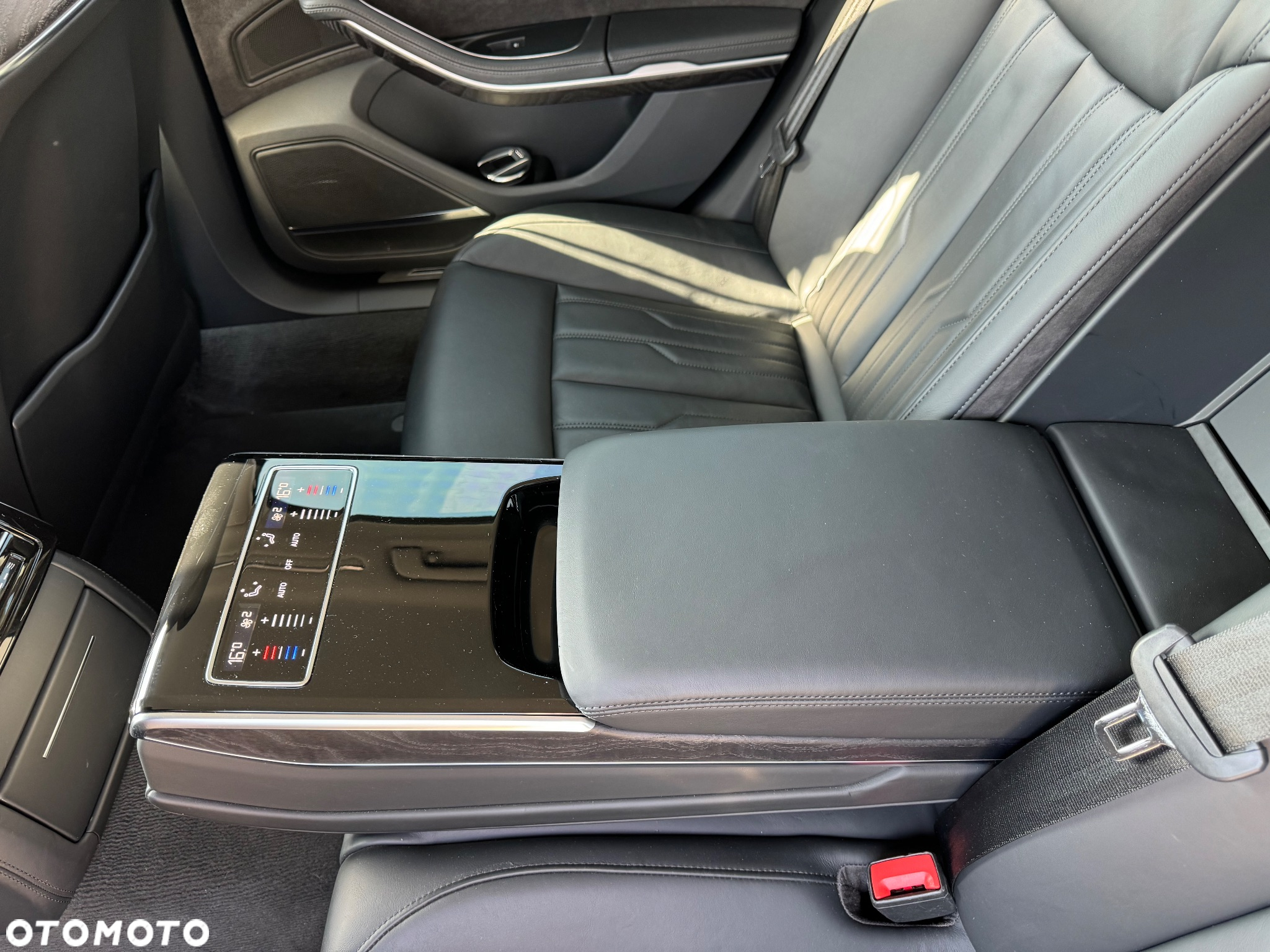 Audi A8 - 33