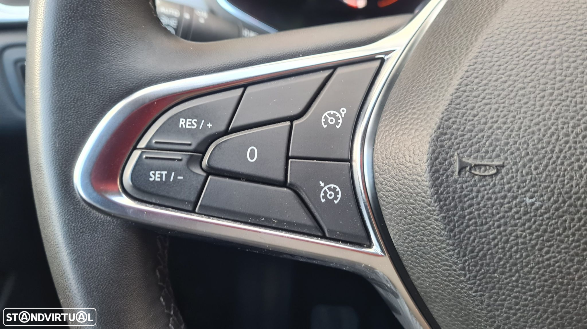Renault Captur 1.6 E-Tech Plug-In Intens - 15