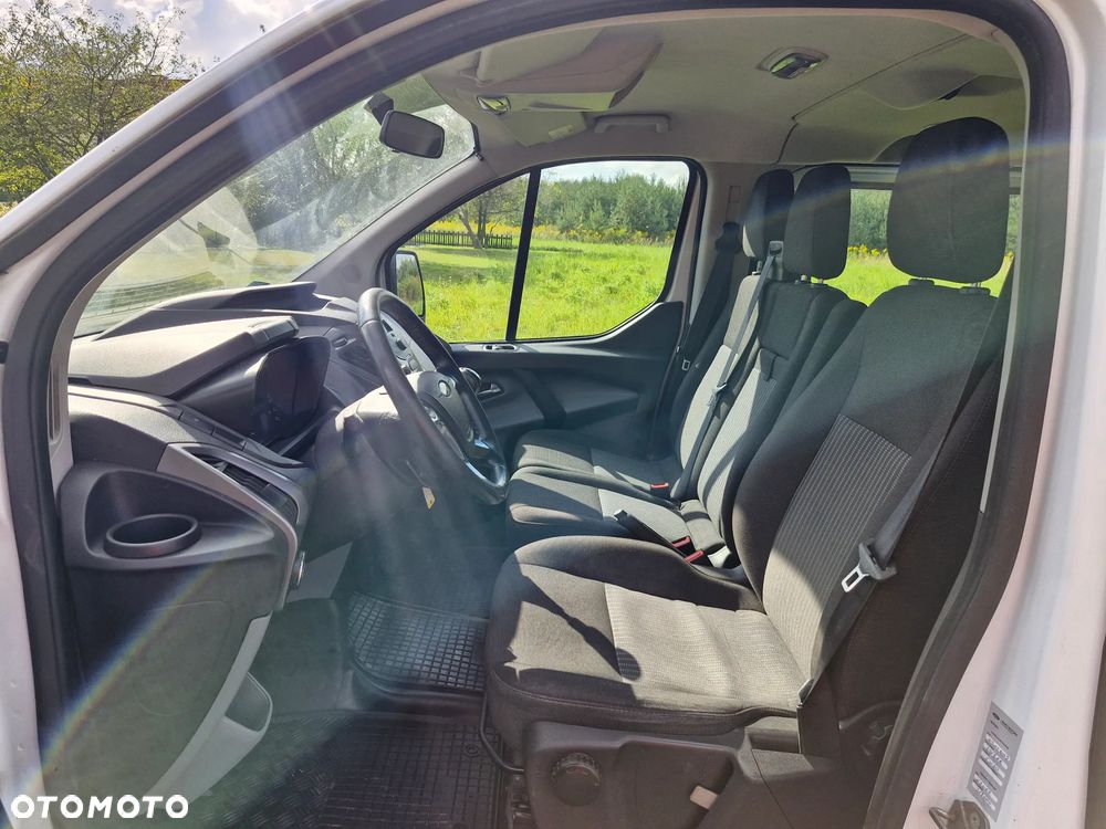 Ford Transit Custom - 9