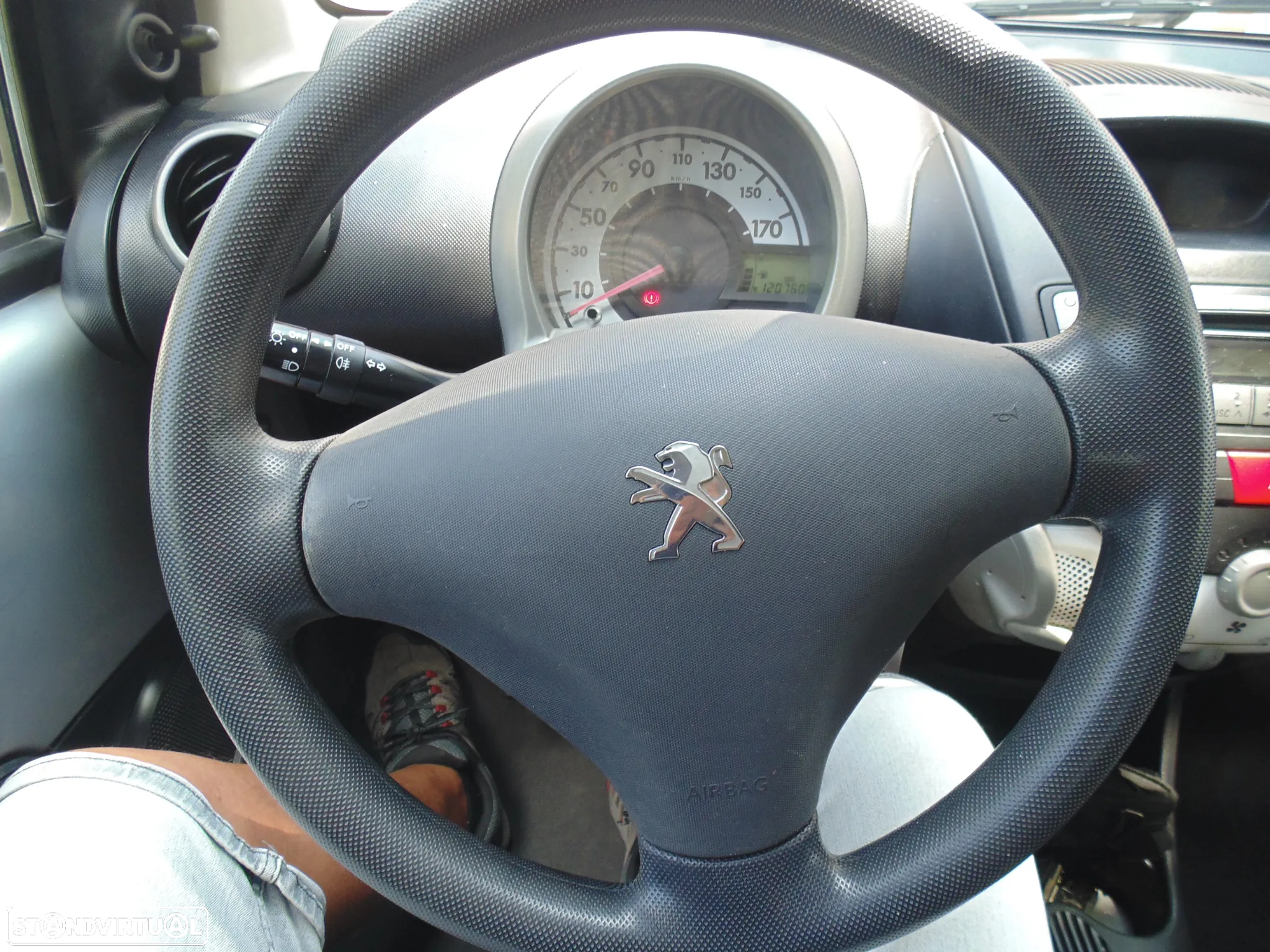 Peugeot 107 1.0 Active - 23