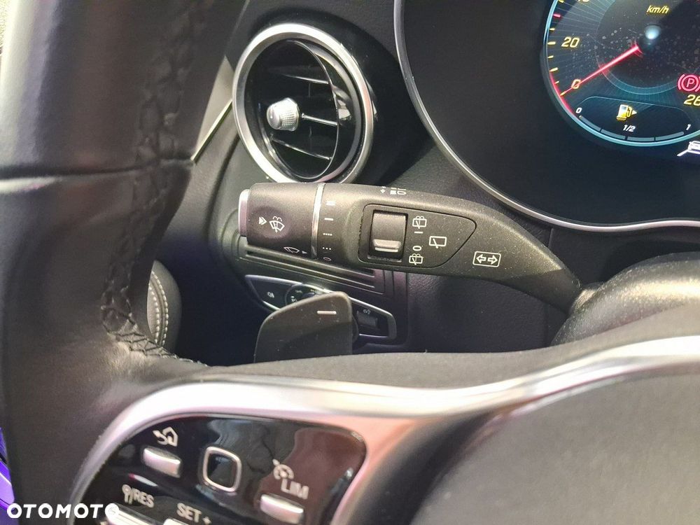 Mercedes-Benz GLC - 20