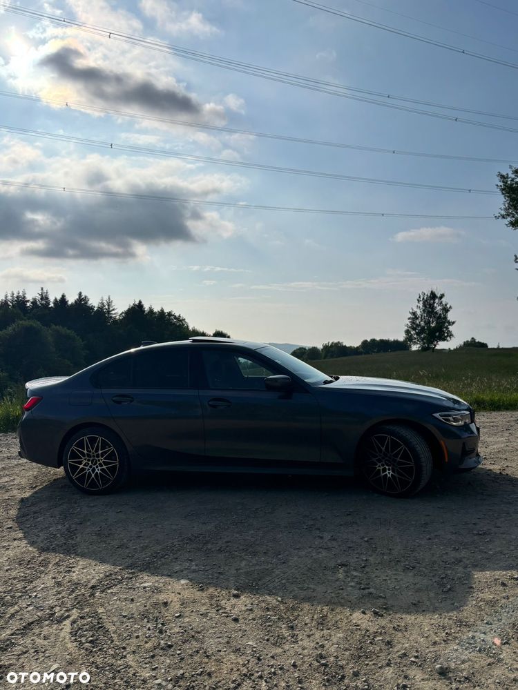 BMW Seria 3 330i Sport Line - 5