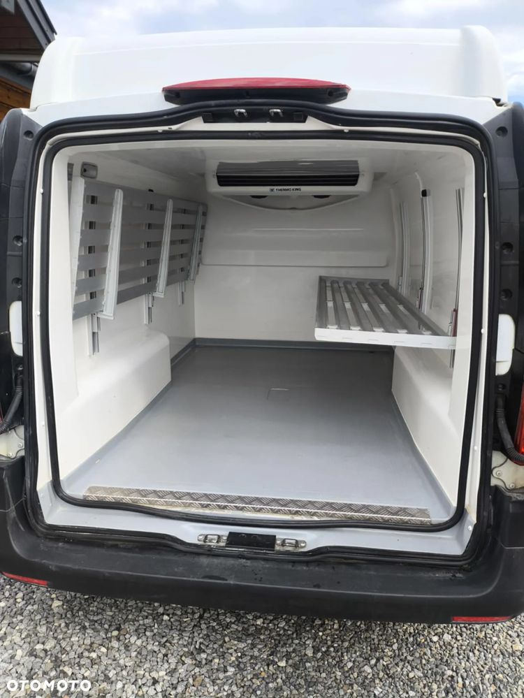 Mercedes-Benz VITO - 7