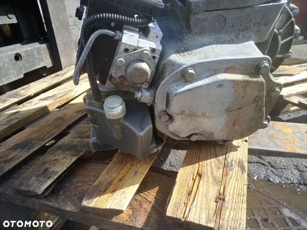 skrzynia biegów citroen c 4 picasso 1.6 thp 20DS52 - 5