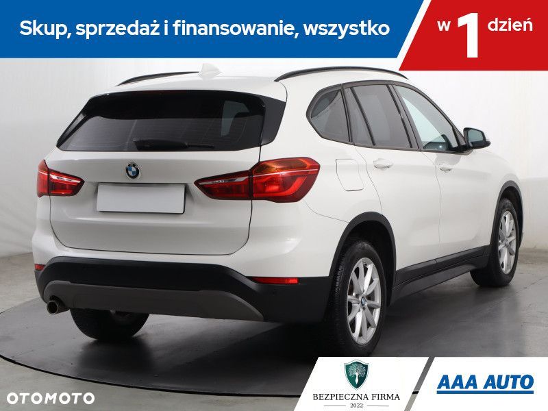 BMW X1 - 7