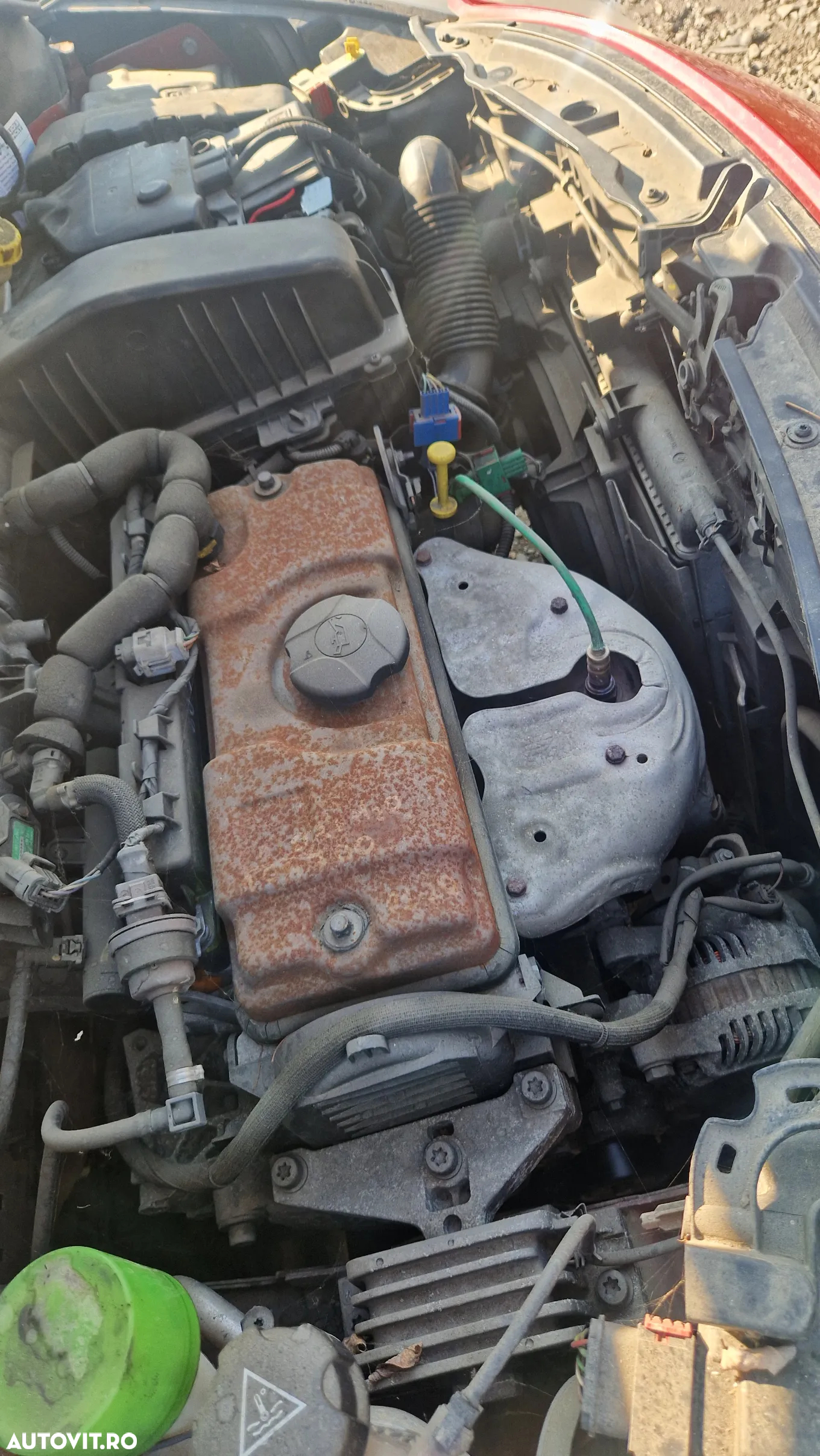 Piese auto Peugeot 207 1.4 benzina 2012 - 10