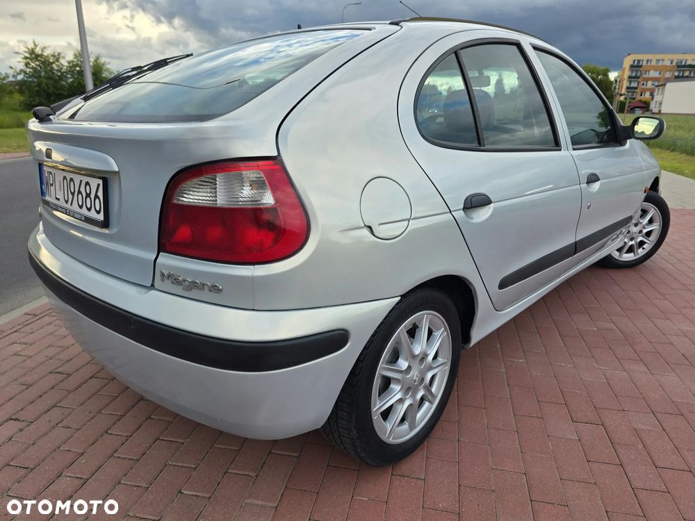Renault Megane - 2