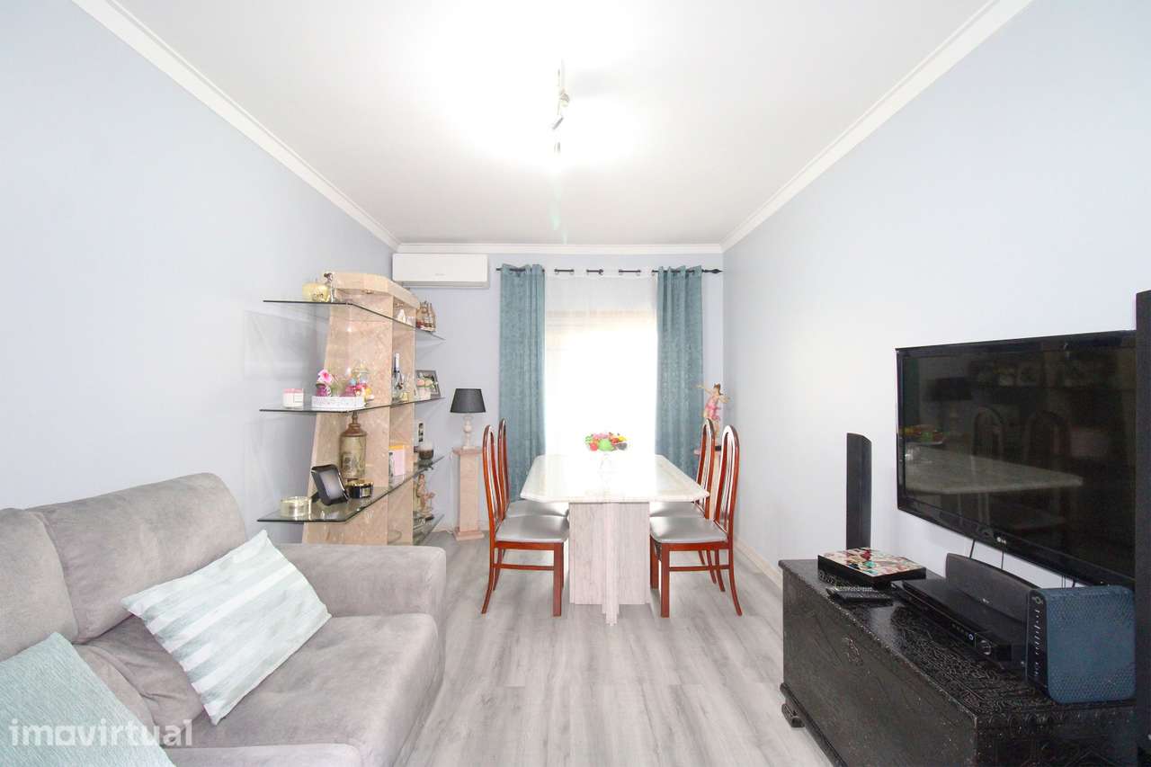 Apartamento T3 Torre da Marinha - próximo estação Fertagus - Grande imagem: 3/23