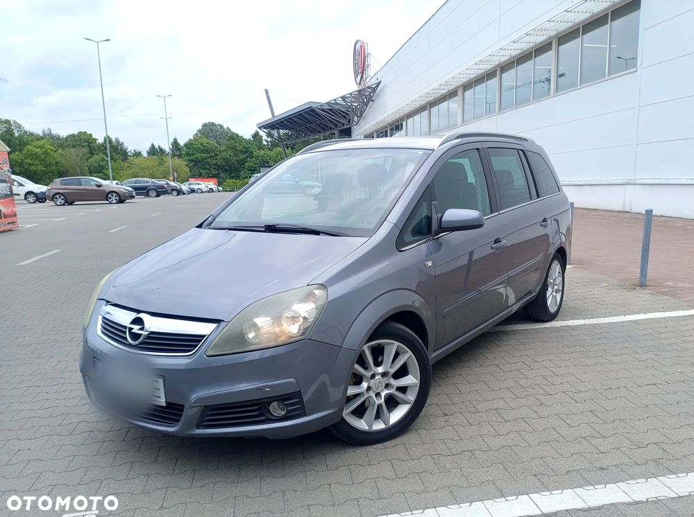 Opel Zafira 1.8 Enjoy - 2