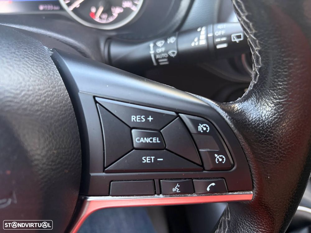 Nissan Juke 1.0 DIG-T N-Connecta NAV. - 29