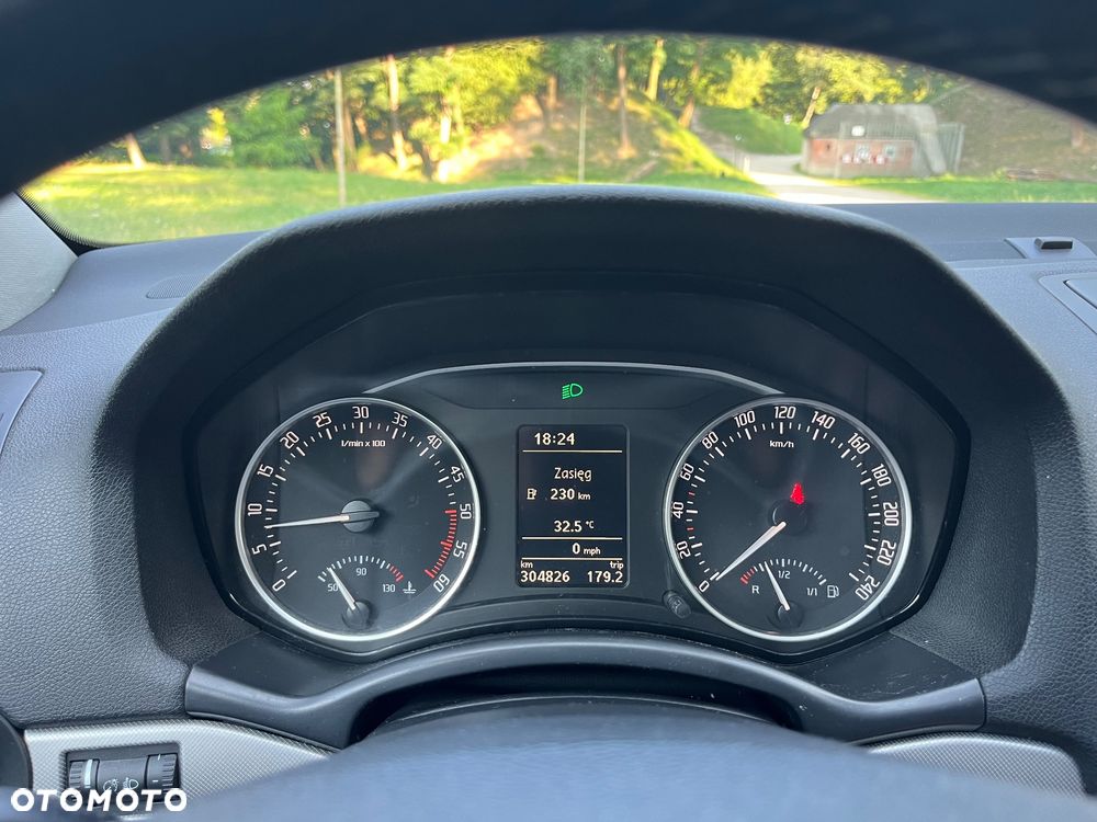 Skoda Octavia 2.0 TDI DPF Elegance - 17