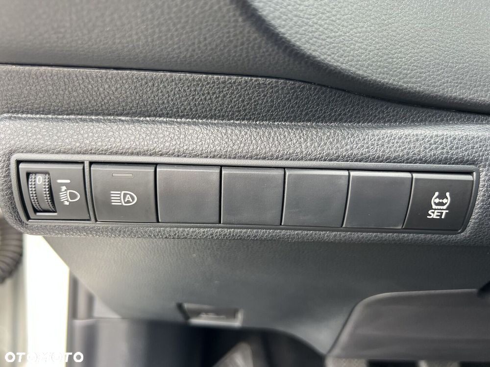 Toyota Corolla - 25