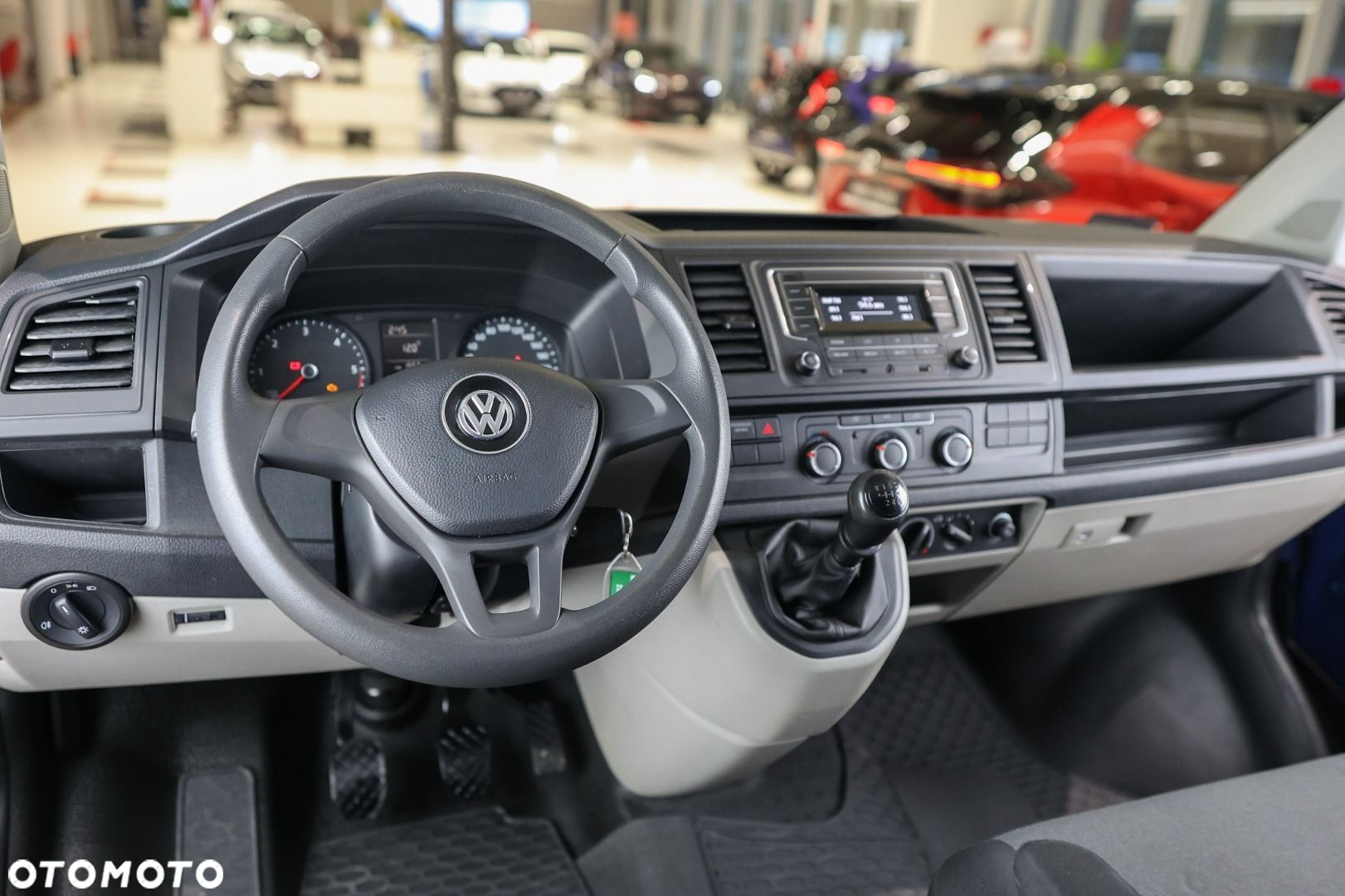Volkswagen Transporter - 16