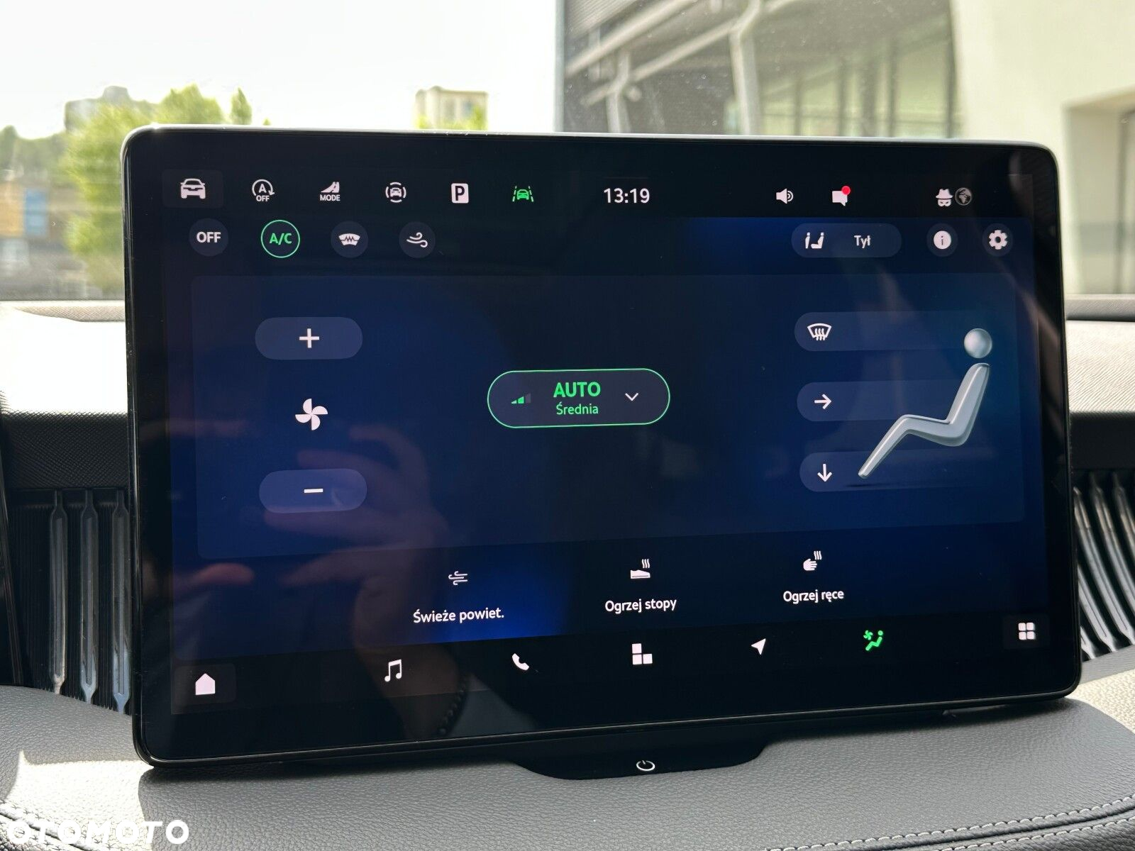 Skoda Superb 1.5 TSI L&K DSG - 29