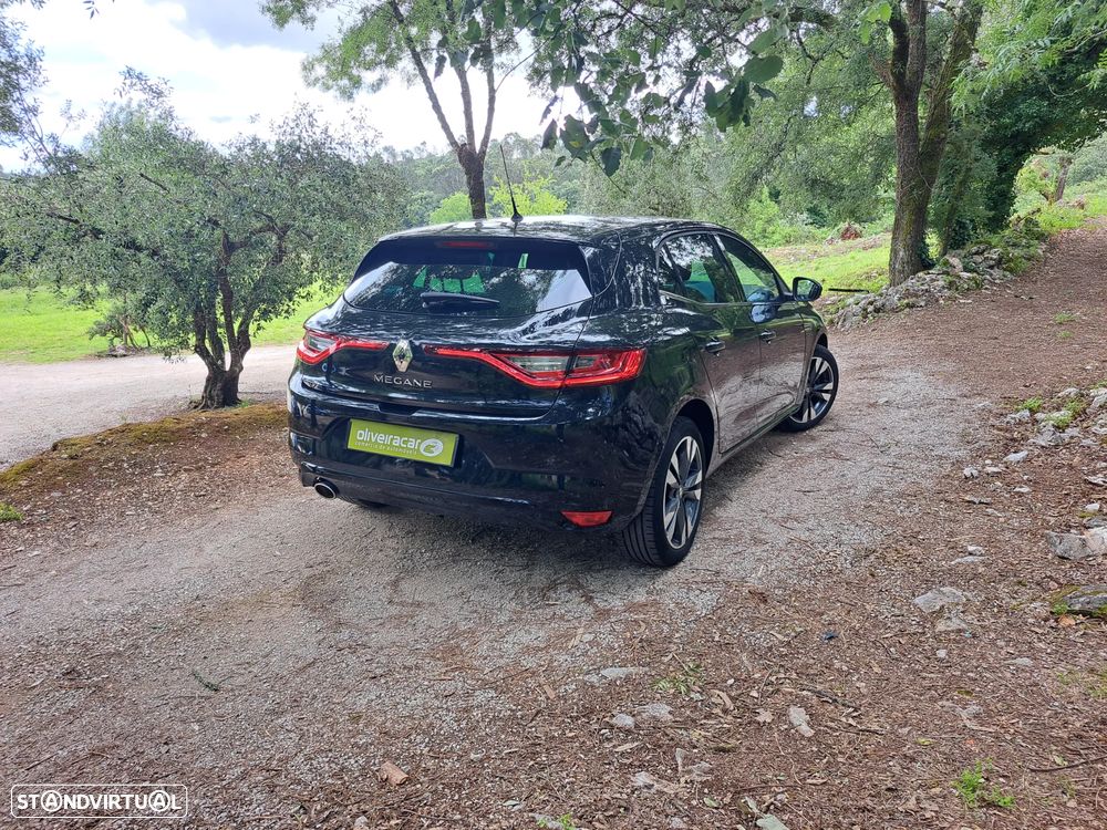 Renault Mégane TCe 140 GPF EDC INTENS - 45