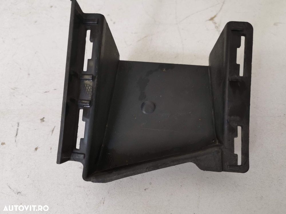 Capac Remorcare Mercedes-Benz  E-Class W213/S213/C238/A238 2016 2017 2 - 1