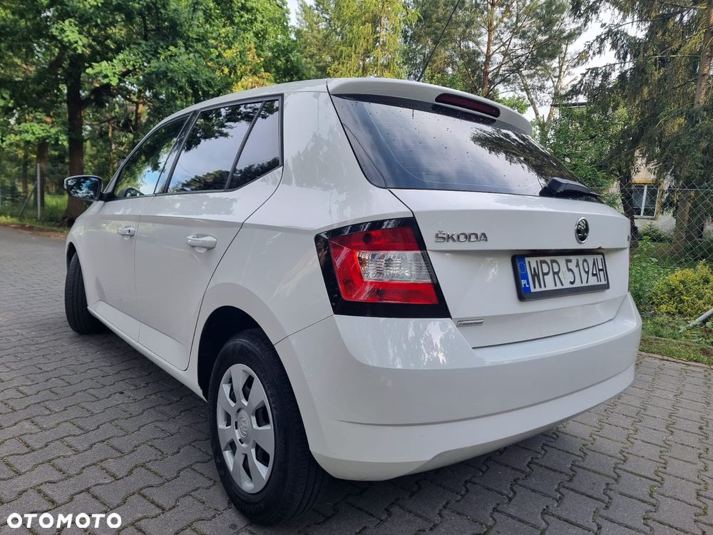 Skoda Fabia 1.2 TSI Active - 2