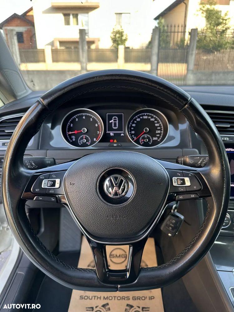 Volkswagen Golf 1.0 TSI Comfortline - 25