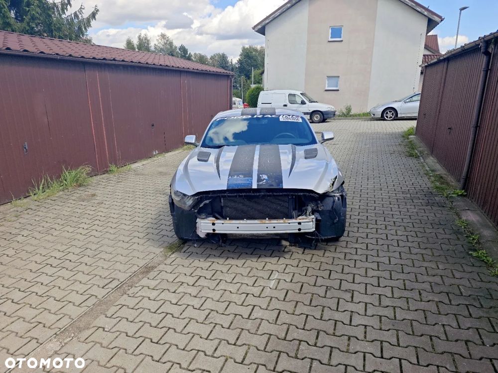 Ford Mustang 3.7 V6 - 5