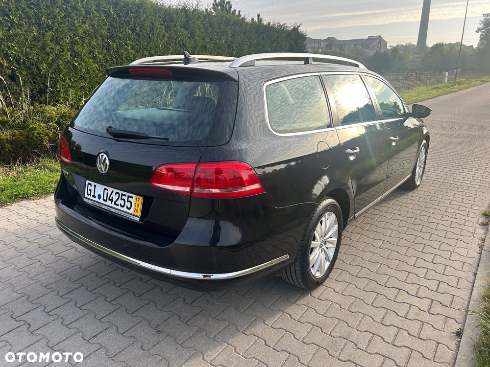 Volkswagen Passat Variant - 4