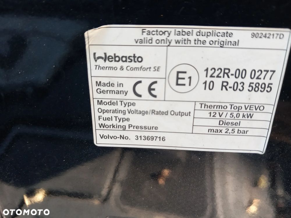 Volvo V60 D6 AWD Plug-in Hybrid Summum - 31
