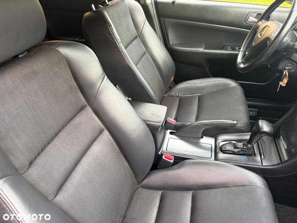 Honda Accord 2.0 i Automatik Sport - 25