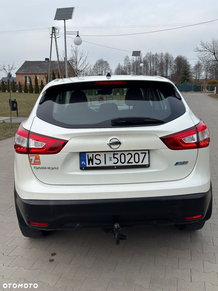 Nissan Qashqai - 4