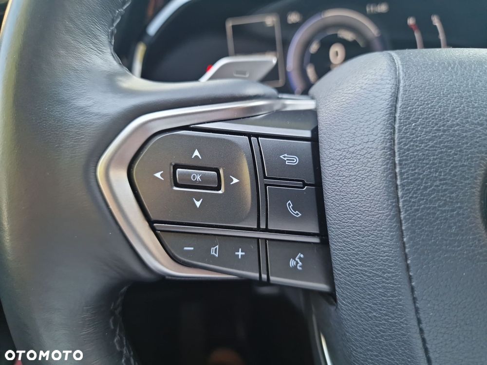 Lexus NX 350h Business AWD - 28