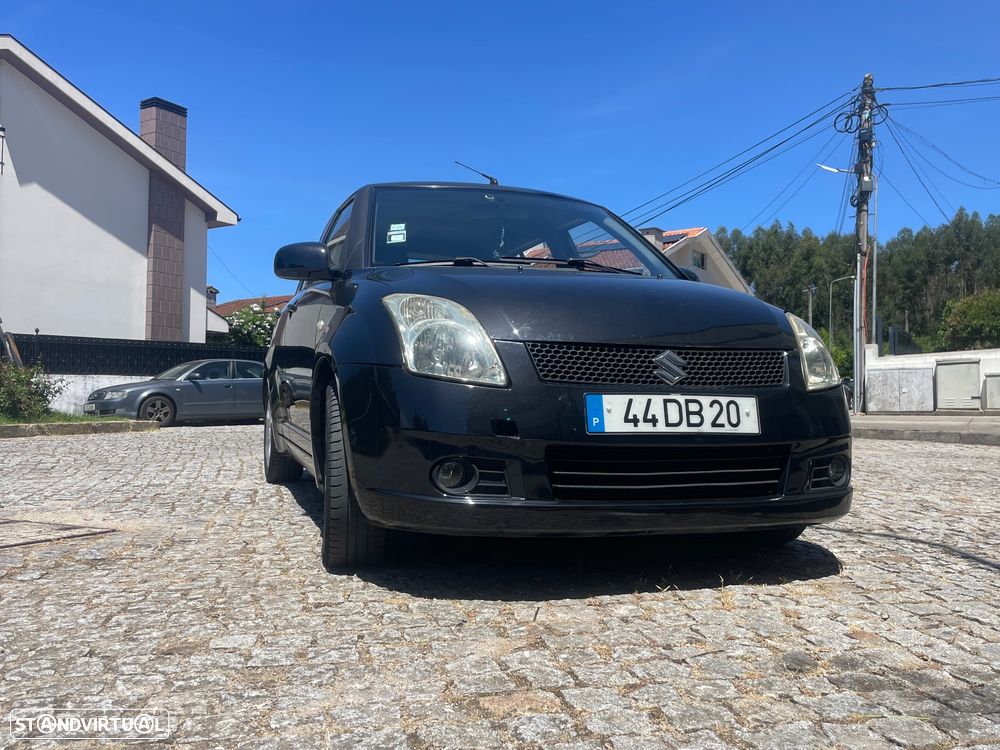 Suzuki Swift 1.3 DDiS GL - 14